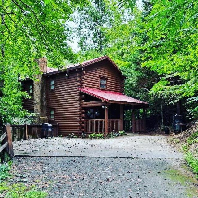 Villa Quaint & Secluded Near Dollywood With Bbq&Hot Tub Pigeon Forge Exterior foto